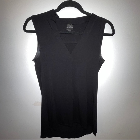 Black sleeveless blouse - Picture 1 of 3